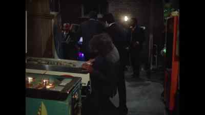 Frankie Markoff, convicted
arsonist, was cleaned up. - Kolchak: The Night Stalker