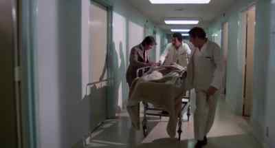- Frann, Frann, who stabbed you? - St. Ives