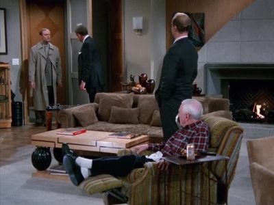 FRASIER: Hello, Niles.
- Hello, Frasier. - Frasier