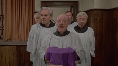 Frazer stand behind him - Dad's Army