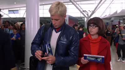 Fred? Velma? Are you going this way? - Scooby Doo