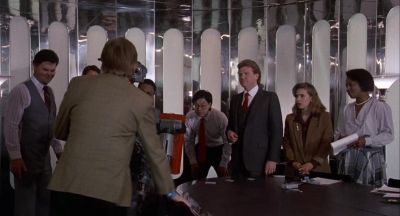 Fred wants to sell me - Short Circuit 2