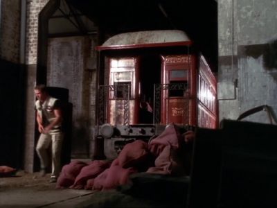 ...free yourself of
all concern... - Farscape