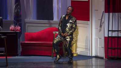 ["Freedom" playing on speakers] - Katt Williams: Great America