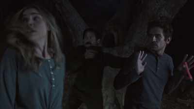- Freeze!
(Sam gasping) - Wolf Mountain