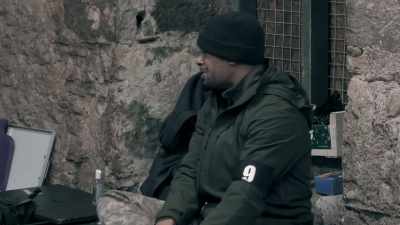 ♪ Freezing the shit out your toes! - Celebrity SAS: Who Dares Wins