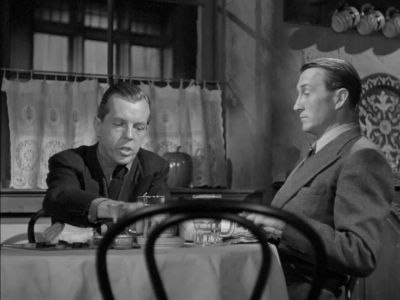 French English how I hate those languages - Sherlock Holmes and the Secret Weapon