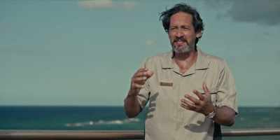 Frias is an empire.
It's not only clothes. - The Resort
