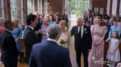 Friends, family, old and new, - Wedding at Graceland