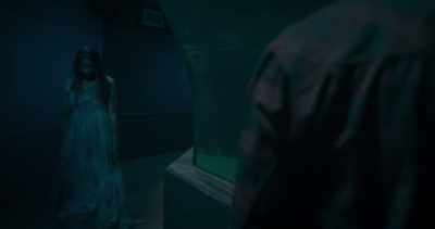 [frightened gasps] - Dead Places