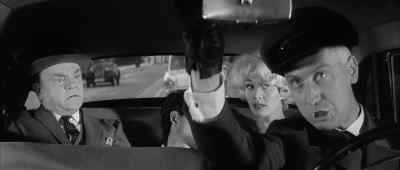 Fritz, what's that behind us? - One, Two, Three