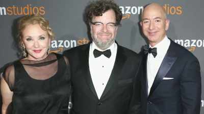From 1995 to 2018 Amazon
net sales increased - Tech Billionaires: Jeff Bezos