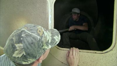 FROM FERMENTED GUNK
TO THIS DRY, CRUSTY CRUD, - Dirty Jobs