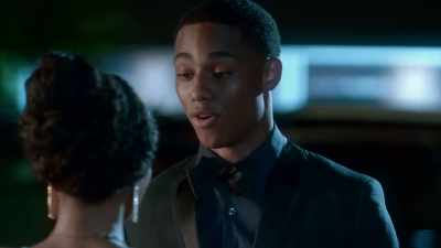 From the bottom of my heart - Famous in Love