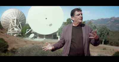 From the physical quantum row
 to the corporeal universe. - The End of Quantum Reality