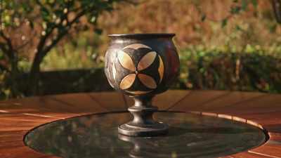 FROM THE STUNNING
OBSIDIAN CHALICE, - Lost Relics of the Knights Templar