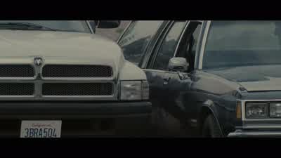 Fuck. Behind you on the right. Aah! - Heat