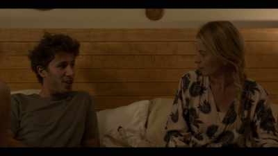 -Fuck boy?
-Yeah, a guy who's... - ¿Quieres ser mi hijo?