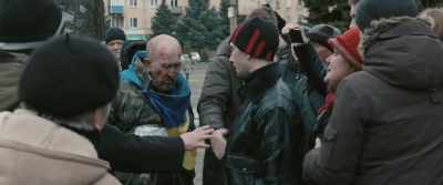 Fuck him up, son!
Do it for the people! - Donbass