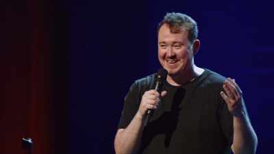 Fucking ten dogs and a robot
broke into his… [laughs] - Shane Gillis: Beautiful Dogs