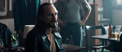 Fucking zombie-looking bastard. - Avengement