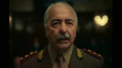 - Full name, please.
- Roberto Eduardo Viola, - Argentina, 1985