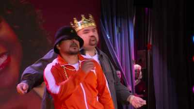 [funk music playing] - Mr. Iglesias