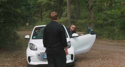- Funny car.
- It was the last one they had. - Afire