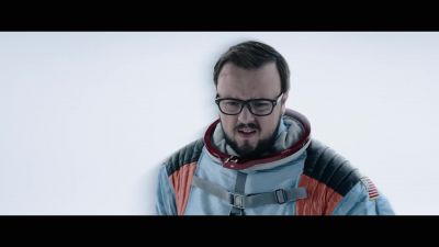 Fuzz aldrin. - Moonfall