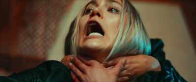 (Gabbi gasps) - Woman in the Maze
