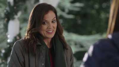 Gabe and I are talking
about starting a family. - An Ice Wine Christmas