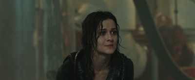 - Gabriel, no, please, please!
- Shoot her! Fire! - The Shadow Effect