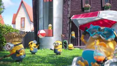 - ♪ Gangsta, gangsta ♪ - Illumination Presents: Minions Holiday Special