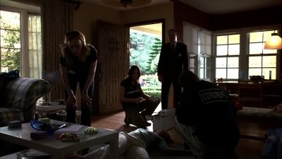(garbled radio transmission) - CSI: Crime Scene Investigation