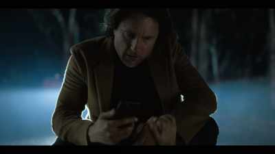 Gareth... call for help. - The Gloaming