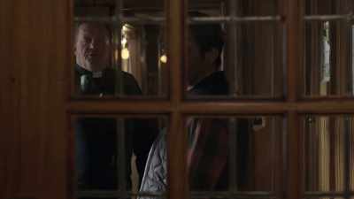 GARRET: Cutter, listen to me.
I should, uh-- - Loudermilk