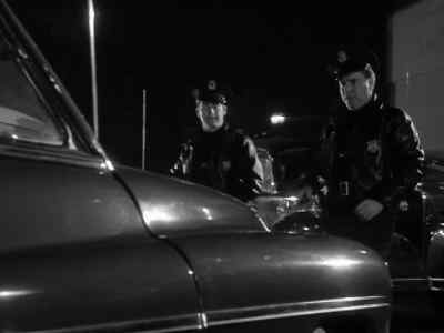 Garris' Lincoln hasn't been out. - Between Midnight and Dawn