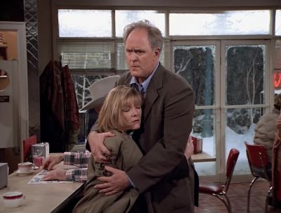 GARY IS 20 MINUTES
    FROM CHICAGO. - 3rd Rock from the Sun