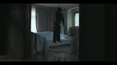 (Gasping, chair thumping) - The Amityville Curse