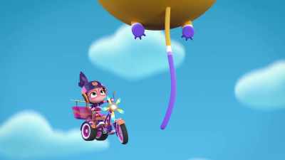 [Gasping]
I've got it! Abby, grab my tail! - Abby Hatcher
