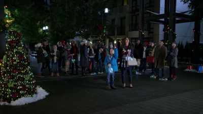 [gasping] - Random Acts of Christmas