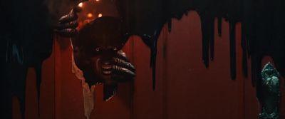 -[gasping]
-[snarls] - Insidious: The Red Door