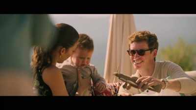 [GASPING][SPEAKS SPANISH] - The Day of the Jackal