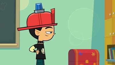 - (Gasps) Duncan?!
You stole my hat?! - Total DramaRama