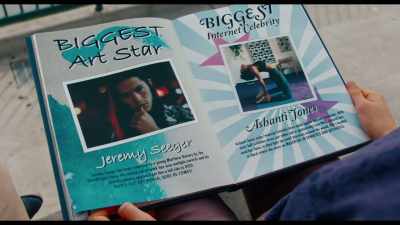 [ Gasps ] Jeremy got
Biggest Art Star. - Good Girls Get High