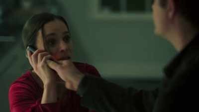 [gasps] Let me speak to Claire!
[hyperventilates] - The Bad Seed