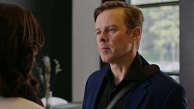 (gasps mockingly)
- Oh, you mean - Smart Home Killer