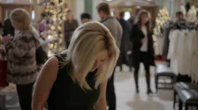 [gasps]
Oh no. Not again. - A Shoe Addict's Christmas
