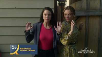 [gasps] - Nikki & Nora: Sister Sleuths
