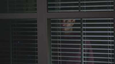 (gasps) - The Neighbors Are Watching